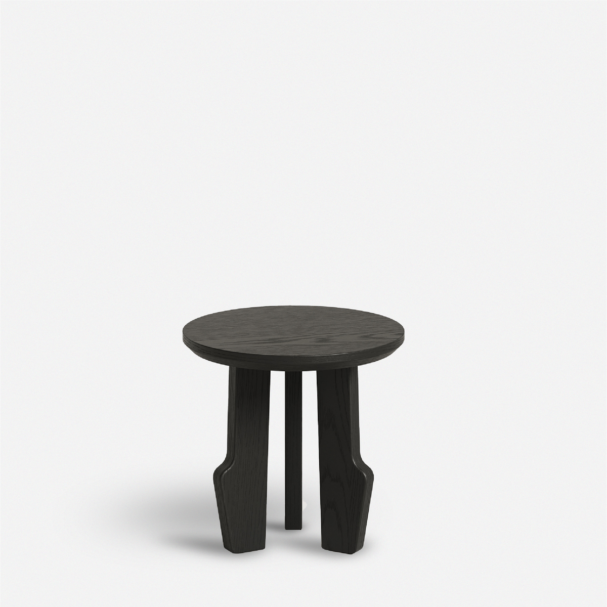 三腳柱圓几 Tripod Column Side Table